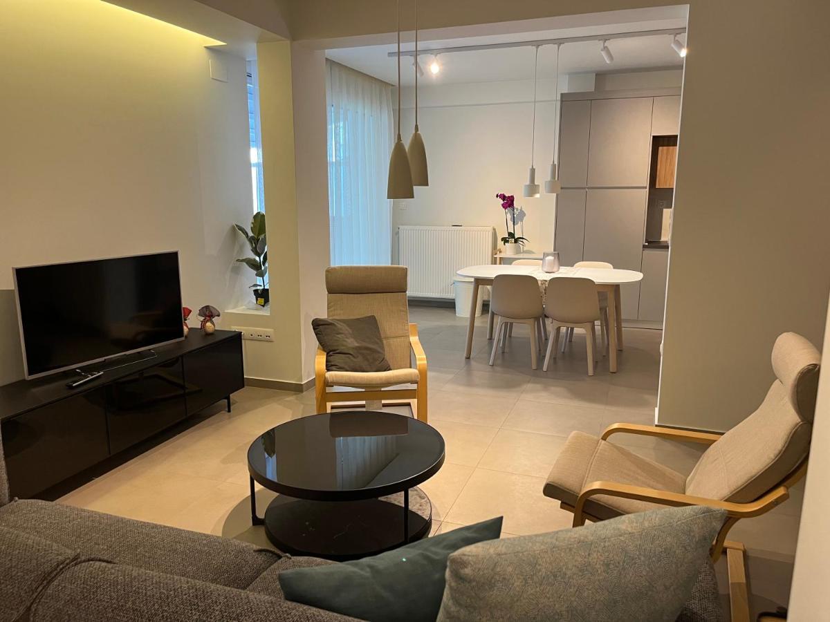 Fofi'S City Center Apartment Kavála ภายนอก รูปภาพ