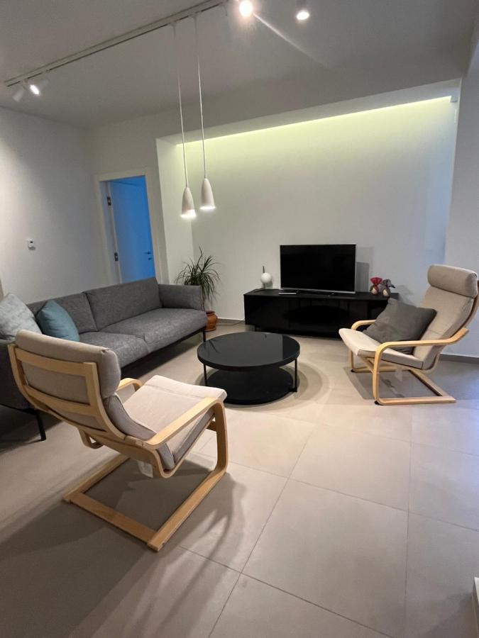 Fofi'S City Center Apartment Kavála ภายนอก รูปภาพ